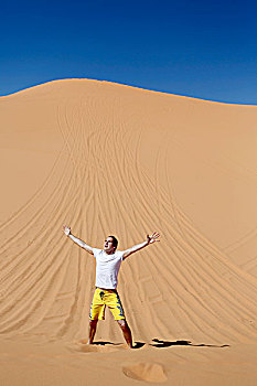 男人,抬起,沙漠,州立公园,靠近,犹他,美国