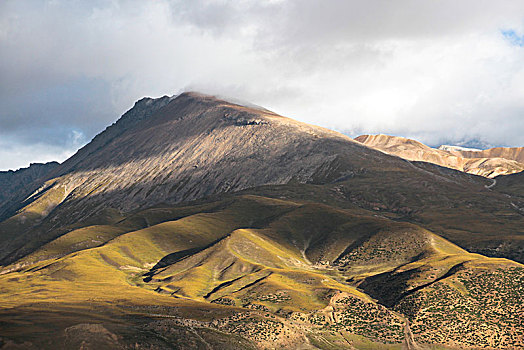 喜马拉雅山脉峡谷