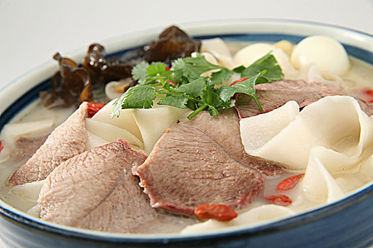 中国菜河南菜羊肉烩面