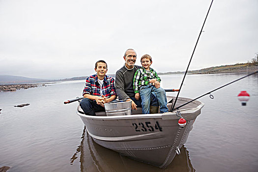 湖,一个,男人,两个男孩,钓鱼,船