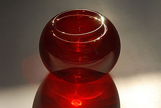 红色,玻璃碗