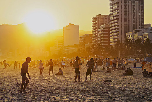 日落,伊帕内玛海滩,里约热内卢,巴西,南美
