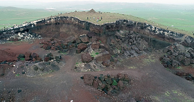 地质奇观,乌兰哈达四号火山