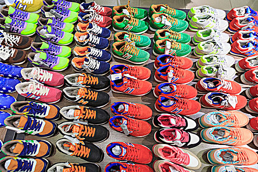 堆积,运动鞋,商店,步行街,广州