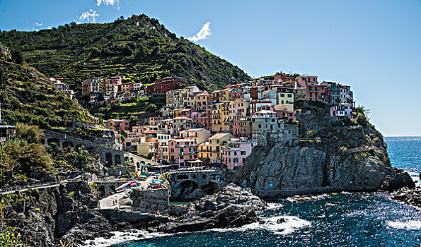 彩色,房子,悬崖,马纳罗拉,五渔村,拉斯佩齐亚省,利古里亚,意大利,欧洲
