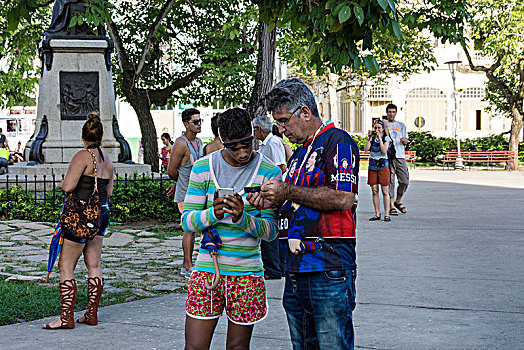 古巴,圣克拉拉,公园,公用,无线网络,斑点,街景