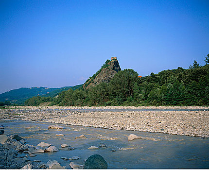 河岸