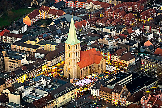 教堂,圣保罗,哈姆,圣诞市场,滑冰场,城镇中心,夜景,鲁尔区,北莱茵威斯特伐利亚,德国