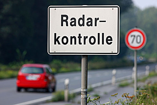 标识,提示牌,雷达,控制,速度,摄影,联邦,道路,公里,钟点,限速,博特罗普,北莱茵威斯特伐利亚,德国,欧洲