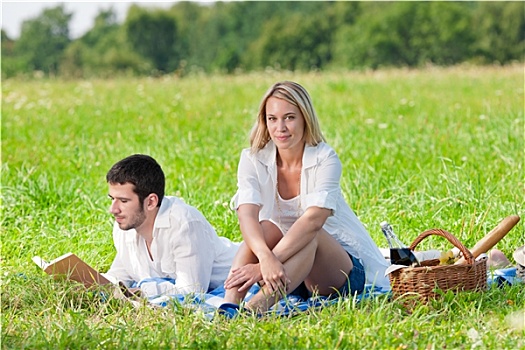 野餐,浪漫,情侣,读,书本,草地