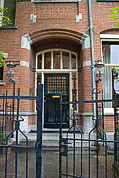 荷兰首都阿姆斯特丹博物馆广场边的古典建筑