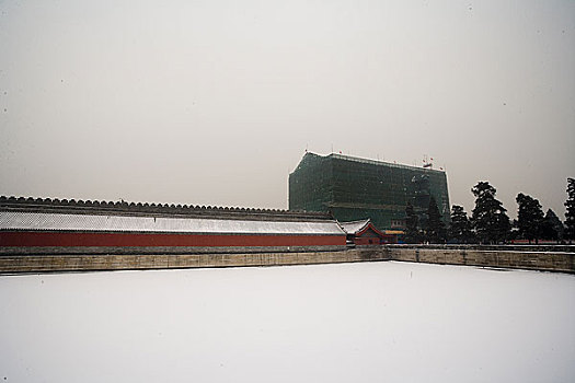 雪中的故宫城墙