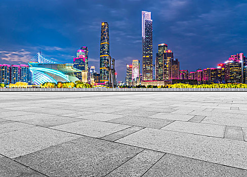 城市广场道路和广州建筑夜景