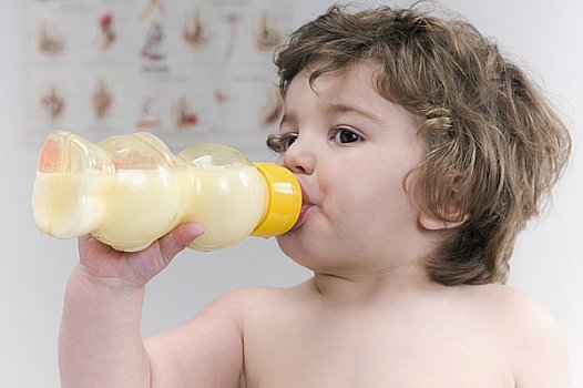 男婴,喝,牛奶,奶瓶