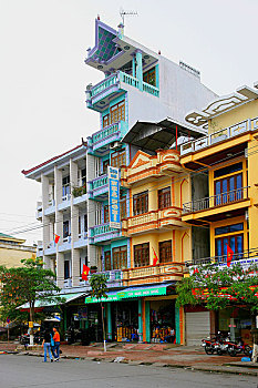 越南的经济特区,芒街