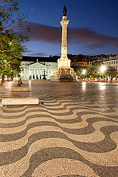 葡萄牙,里斯本,雕塑,织布机,上方,罗斯奥广场,夜晚