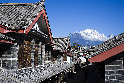 建筑,城镇,山,背景,玉龙雪山,丽江,云南,中国