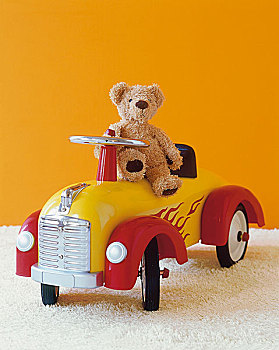 泰迪熊,红色,黄色,玩具车
