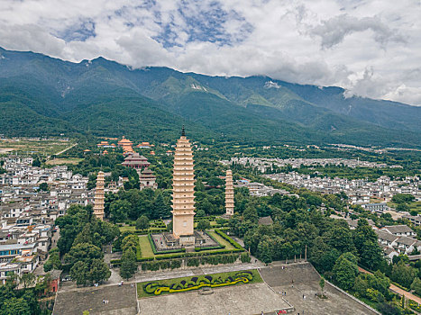 中国云南大理崇圣寺三塔航拍