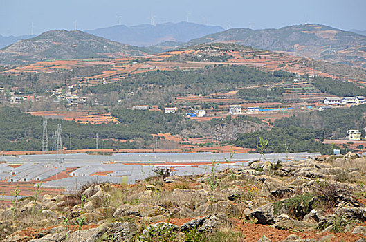 乌蒙山,风光,田园,公路,山脉,天空,高海拔,云贵高原,民居,美景,春季