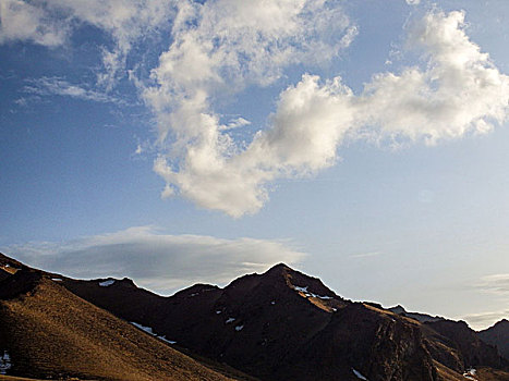 蓝天,云,山