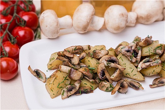 热,土豆,蘑菇,装饰,白色背景,盘子
