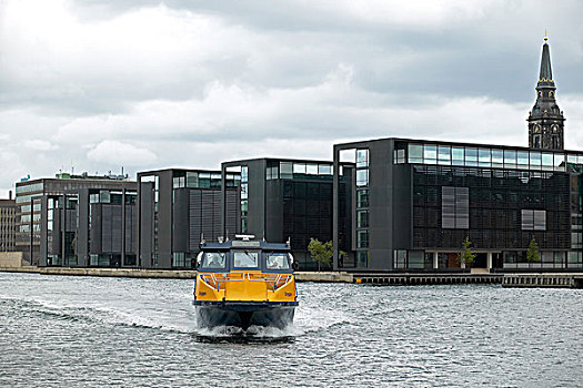 黄色,水上客船,瑞典北欧联合银行,写字楼,建造,教堂