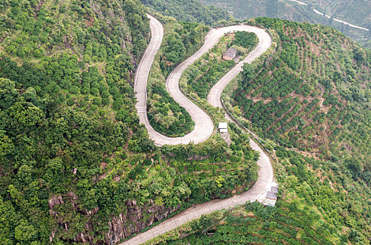 盘山公路