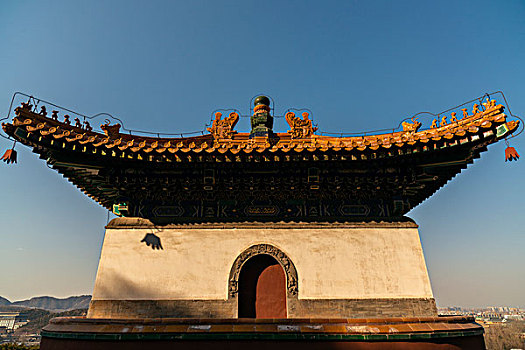 颐和园后山喇嘛庙经塔屋顶