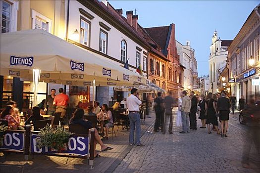 餐馆,街道,夜晚,历史名城,中心,维尔纽斯,立陶宛,波罗的海国家,欧洲