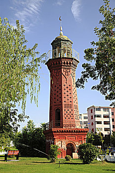 建于1910年的宣礼塔,新疆塔城