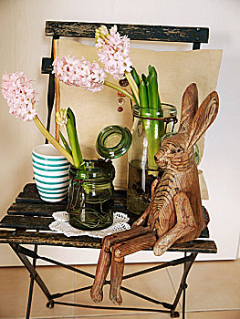 木质,野兔,小雕像,靠近,花,乡村,折叠椅