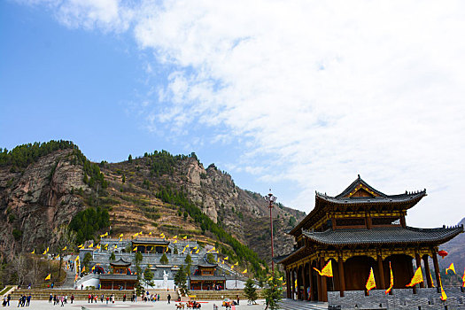 九龙山春日盛景