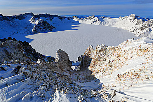 冰雪长白山天池