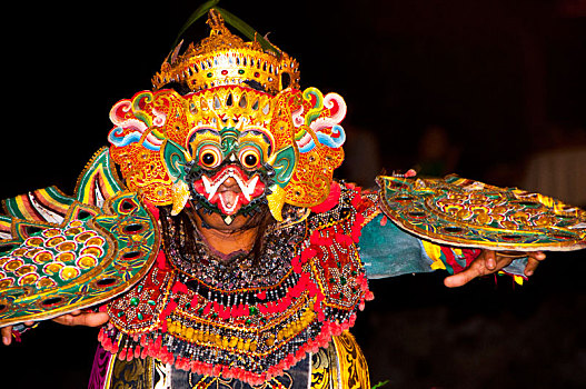 印尼峇里岛美丽与艺术的传统舞蹈