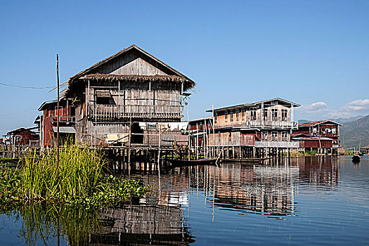传统,房子,茵莱湖,反射,水,掸邦,缅甸,亚洲