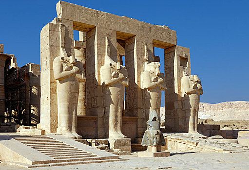 建筑,柱子,雕塑,拉美西斯二世神殿,祭庙,法老,拉美西斯二世,底比斯,约旦河西岸,路克索神庙,埃及,非洲