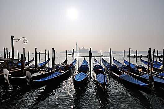 小船,圣乔治奥,马焦雷湖,背影,圣马科,区域,威尼斯,威尼托,意大利,欧洲