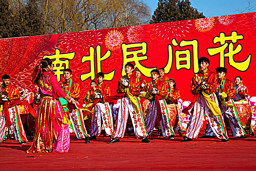 北京春节地坛锣鼓表演