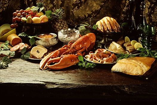 自助餐,龙虾,生火腿,鱼子酱,鱼肉,水果