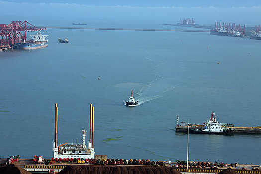 夏日里的海龙湾气象万千风景如画