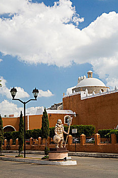 墨西哥,尤卡坦半岛,雕塑,玛雅,战士,中心,主要街道,帕多瓦,大教堂,背景