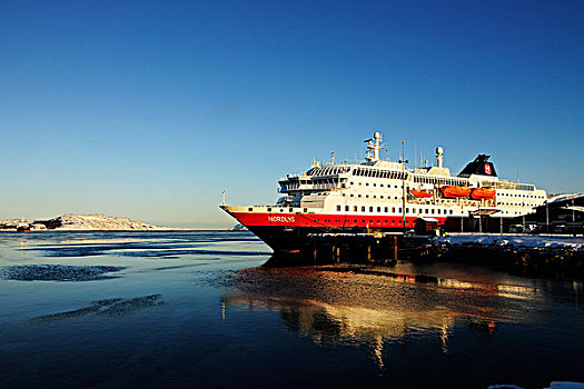 柱子,船,停靠,港口,挪威,欧洲