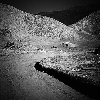 泥土,道路,荒芜,夜晚,岩石,风景,死亡谷国家公园,加利福尼亚,美国