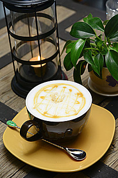 虎悦会咖啡馆,有拉花的热咖啡,广东广州海珠tit创意园