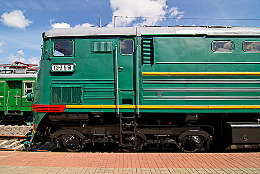 苏联,柴油车辆,列车,建造