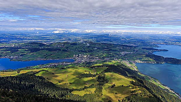 瑞士卢塞恩瑞吉山山顶风景