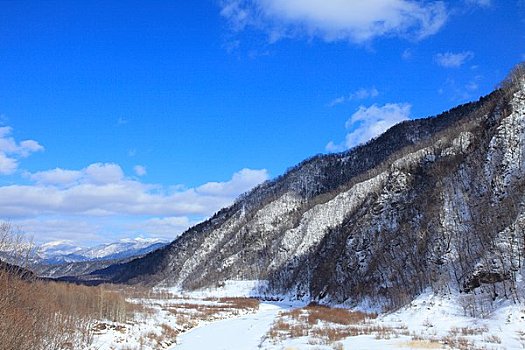 山,蓝天