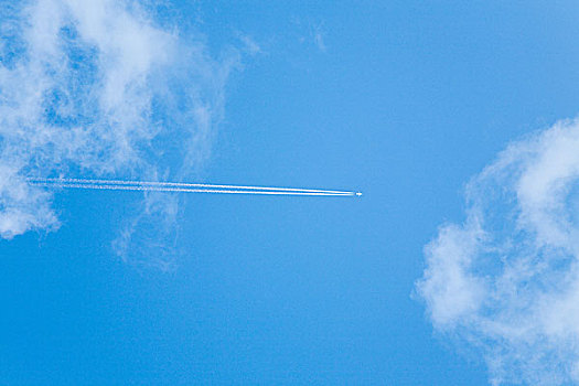 飞机,水汽尾迹,天空