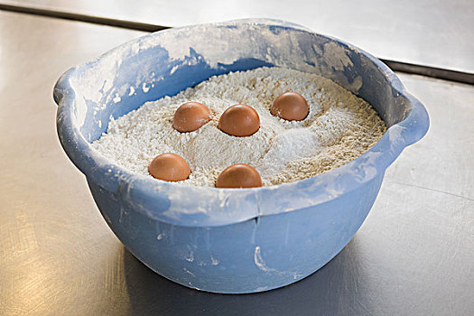蛋,碗,面粉